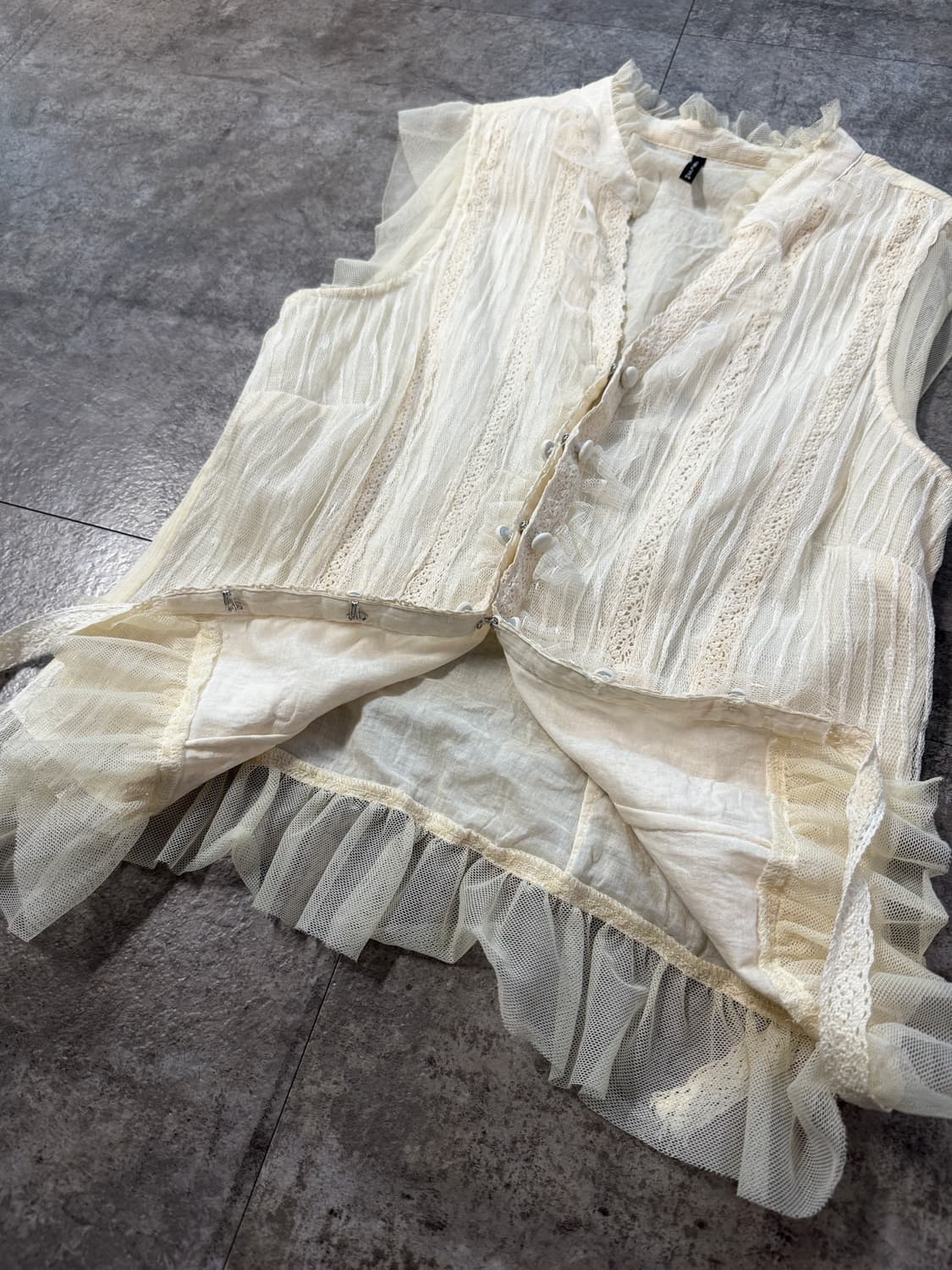 레이스 버튼 블라우스 상품이미지9