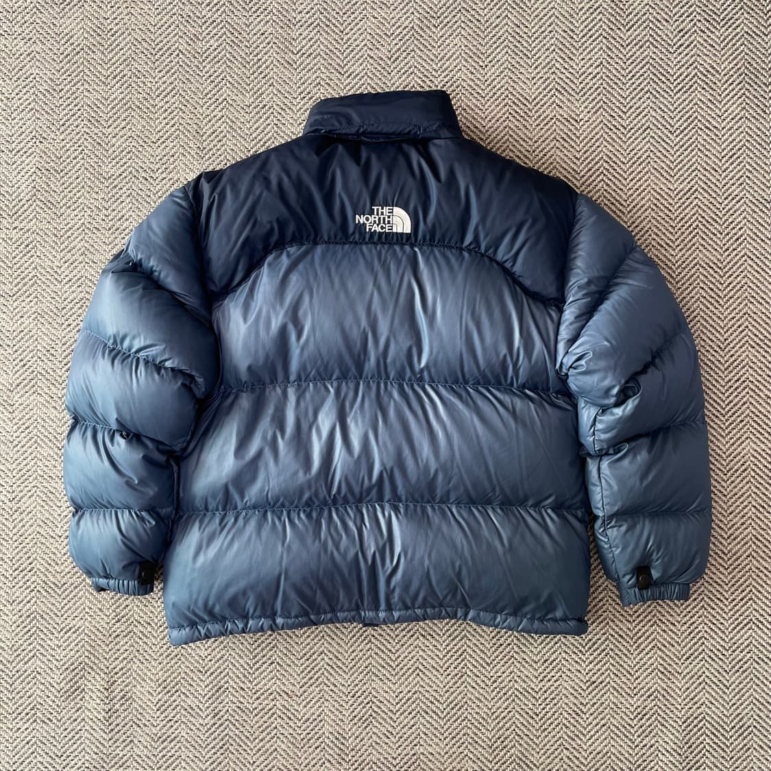 [105] 노스페이스 센터로고 네이비 700 눕시 패딩 상품이미지1