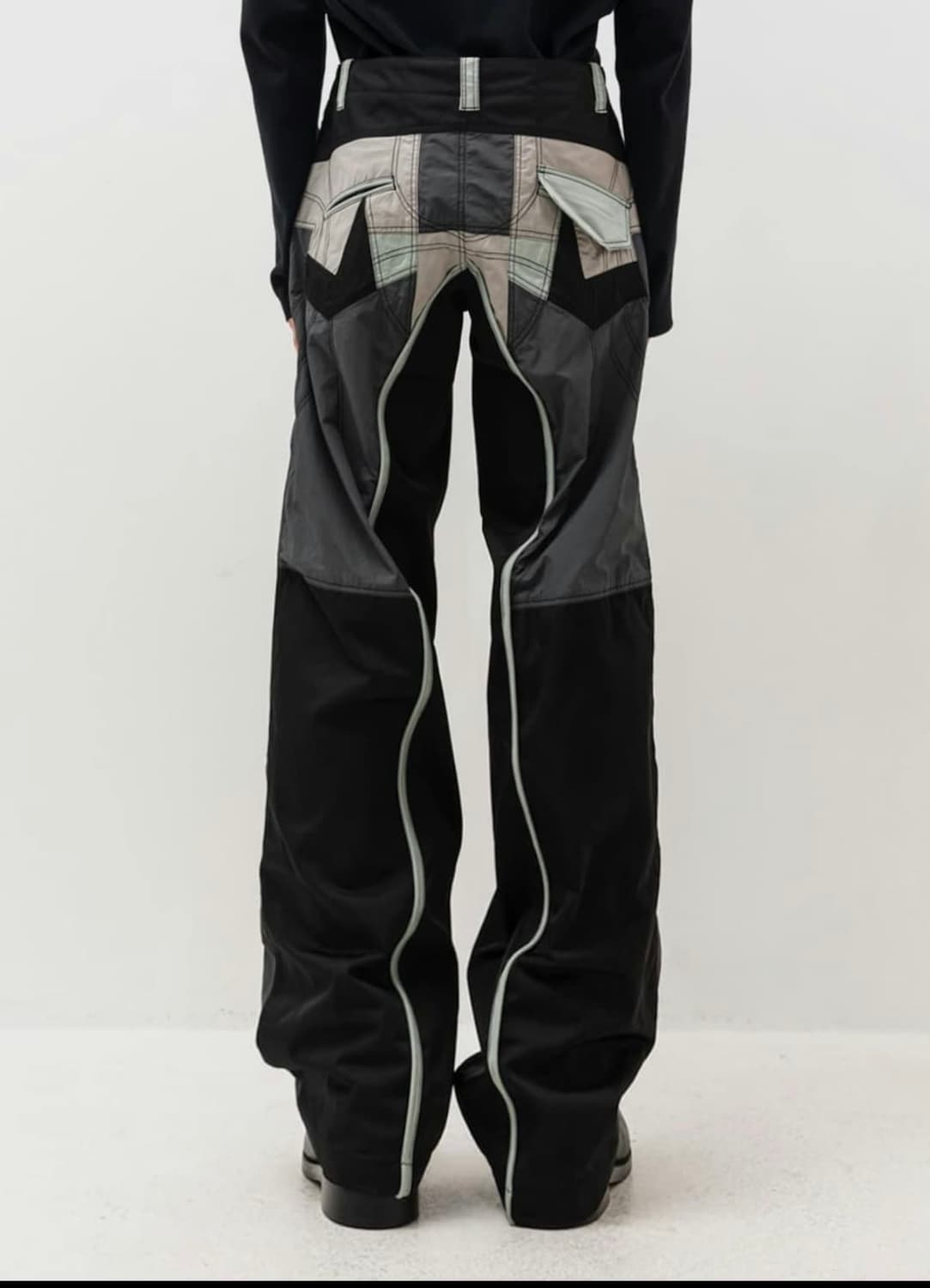 [30] fffpostalservice flight panel pants 상품이미지1