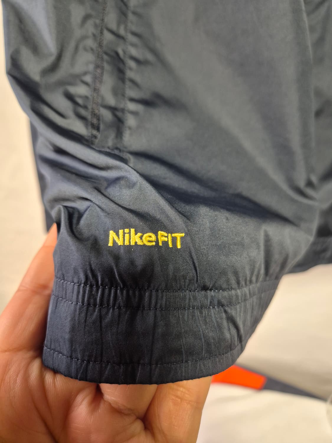 나이키 00s 윈드브레이커 네이비 나이키핏 바람막이 L사이즈 (상태A급) 상품이미지4