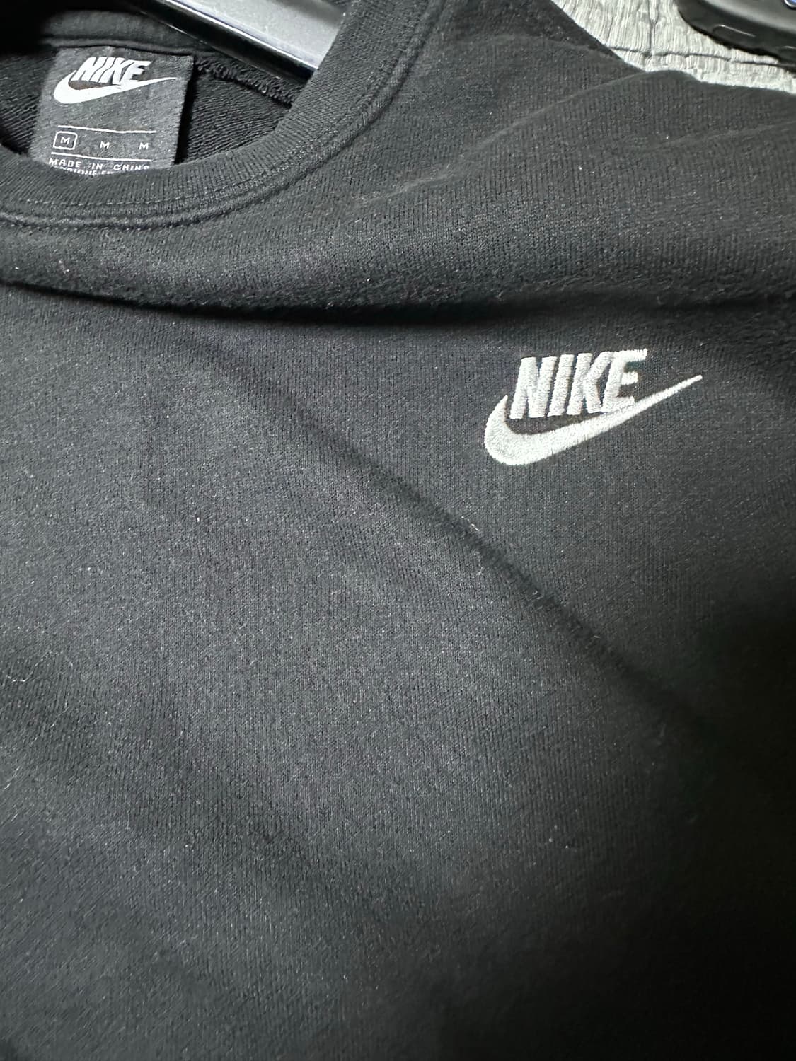 나이키 블랙 맨투맨 M 사이즈 상품이미지4