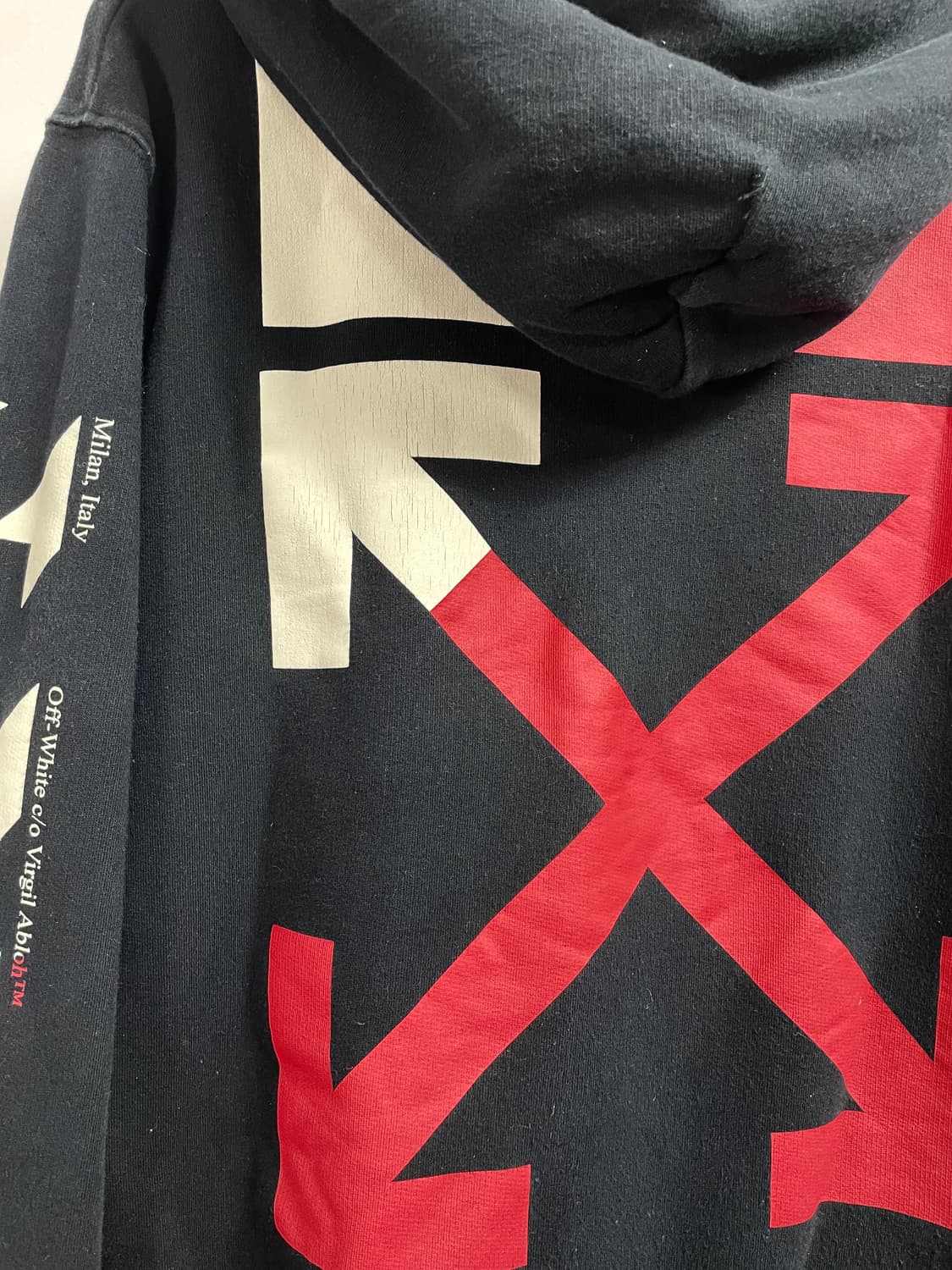 오프화이트 에로우 블랙 후드티  (on.187)    상품이미지5