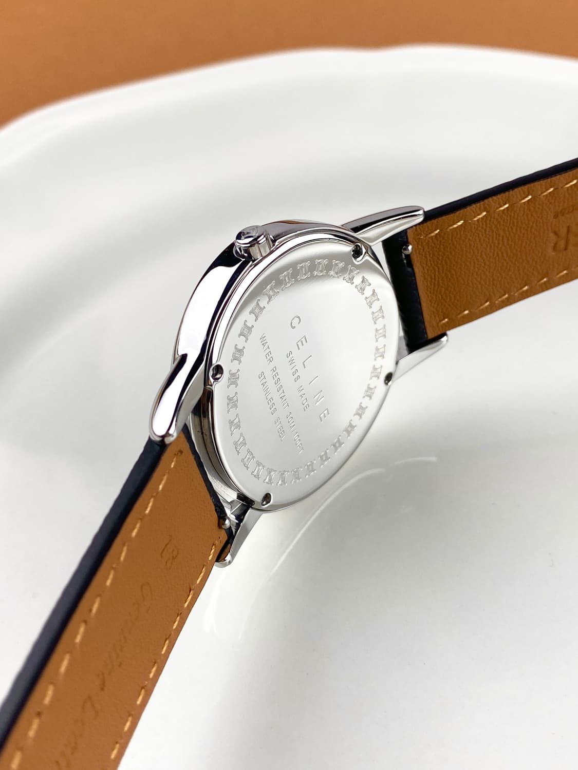 CELINE shell round watch unisex 상품이미지7