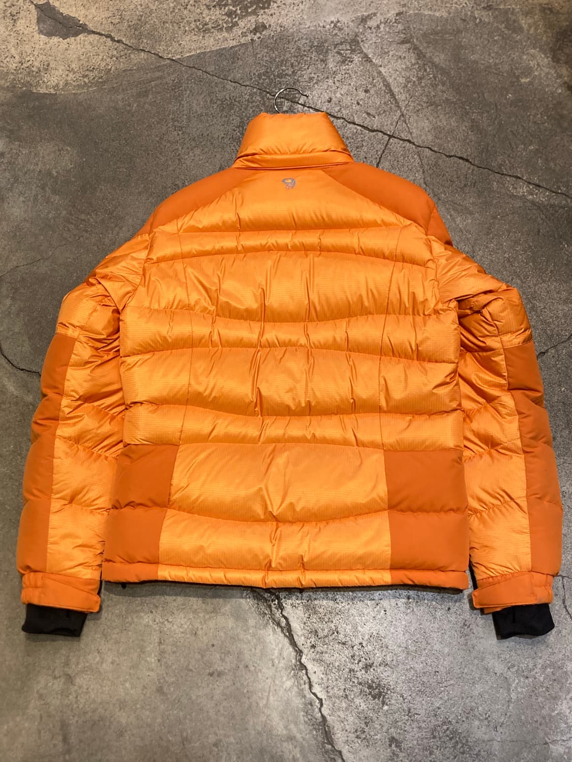 마운틴하드웨어 오렌지 패딩 자켓 여성M 상품이미지4