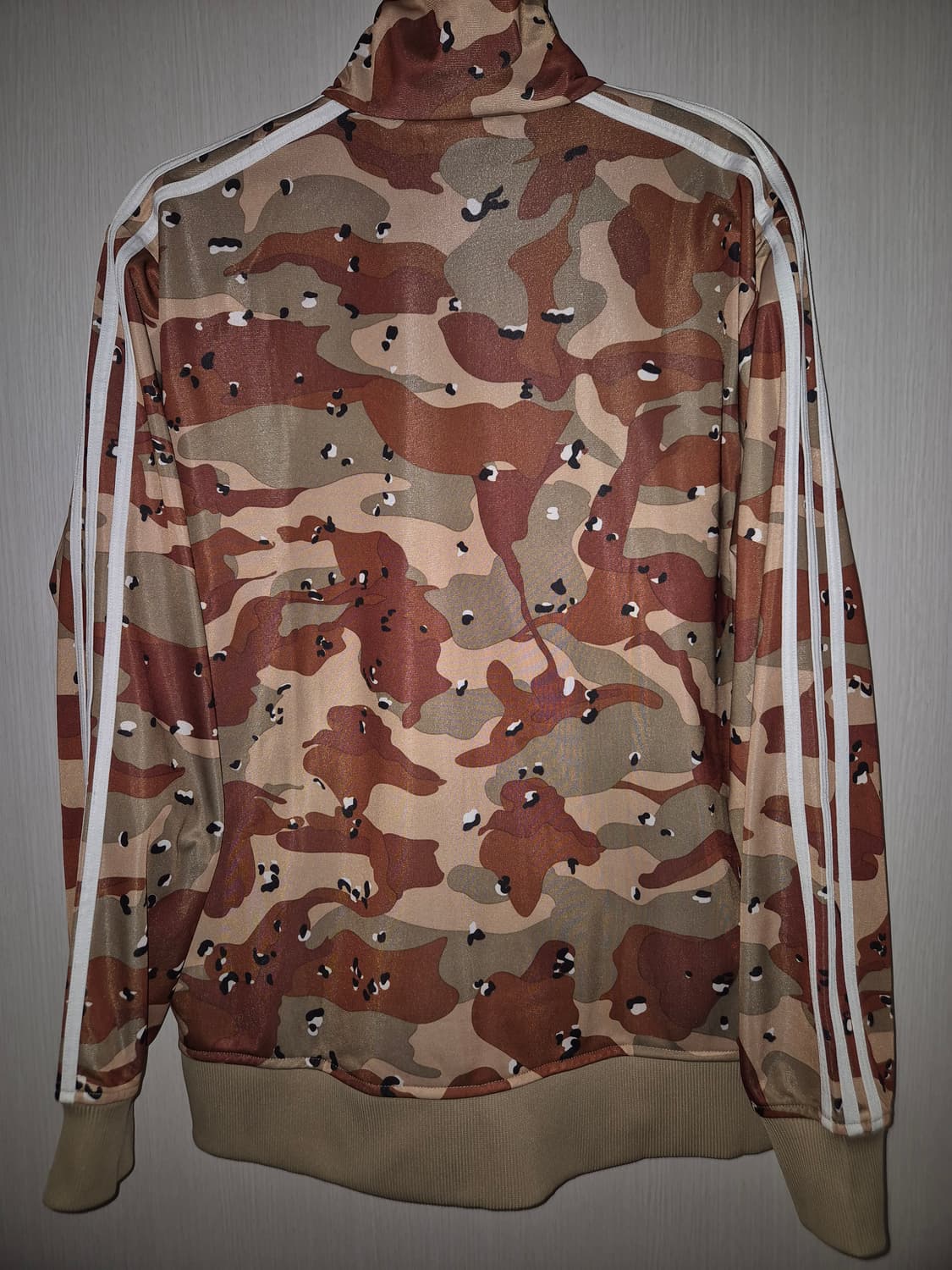 아디다스 희귀 양홍원 초코칩 카모 트랙탑 져지 상품이미지4