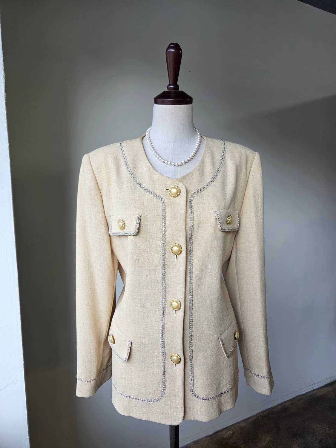 옐로우베이지 레이스 테이핑 금장 자켓 상품이미지2