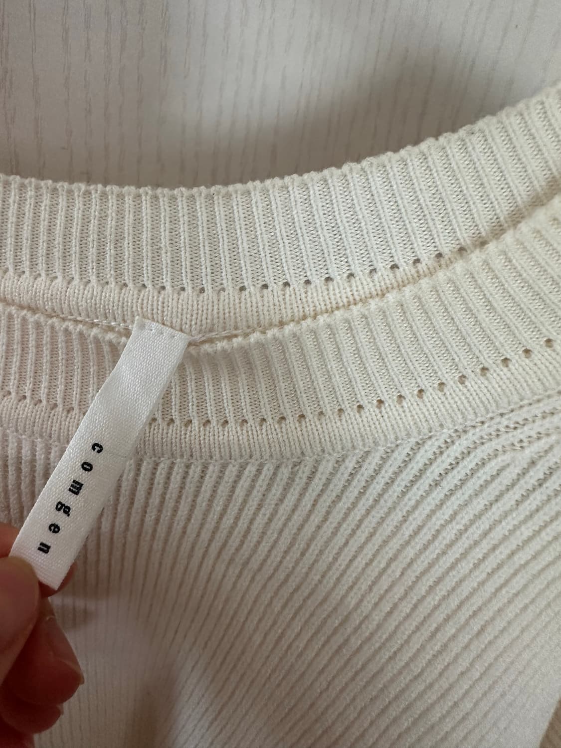 Comgen 상의 니트 상품이미지1