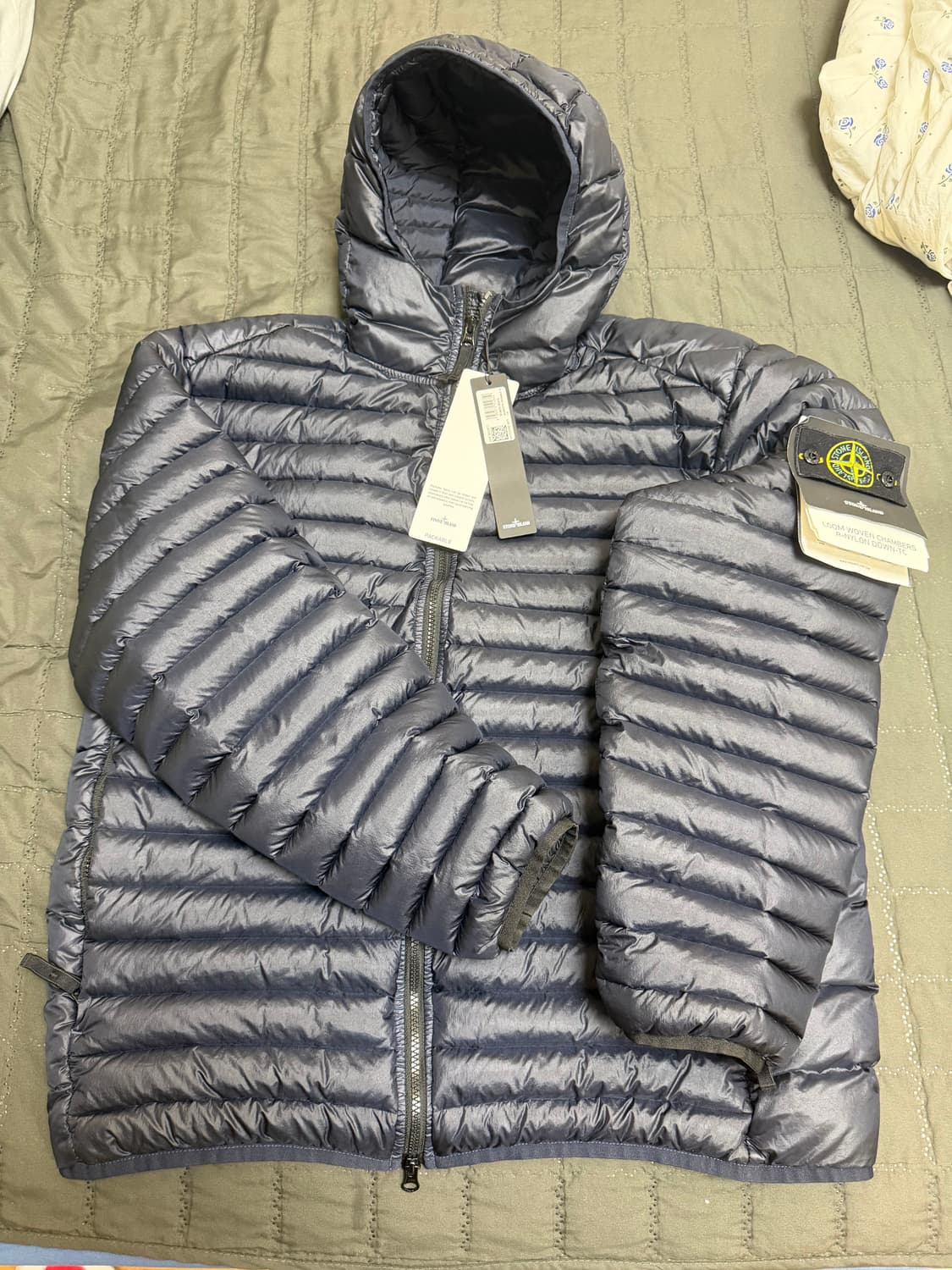 24fw 스톤아일랜드 룸우븐 XL 판매 상품이미지1