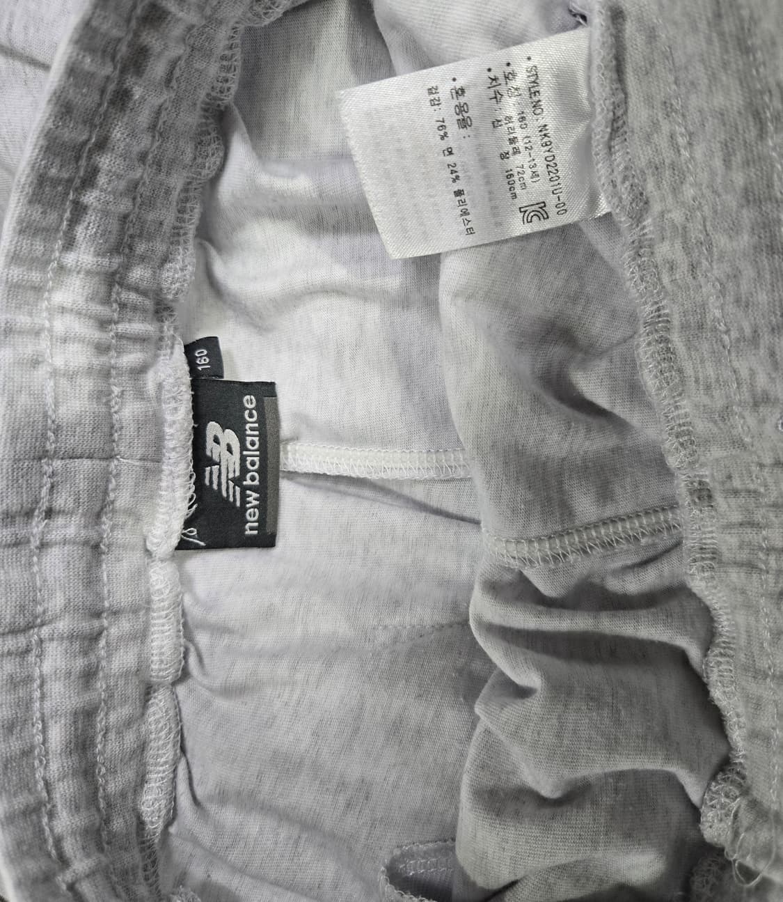 뉴발란스 키즈 에센셜 스웻 숏팬츠 반바지 26~29 상품이미지6