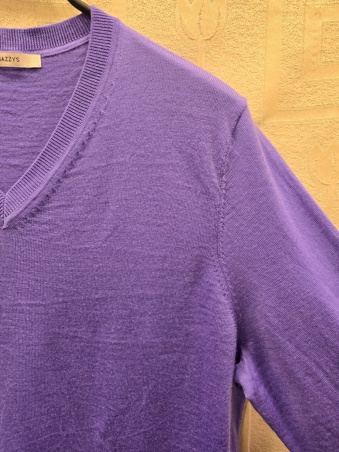 거의새거) 헤지스 브이넥 얇은 모 니트티  트셔츠 66 상품이미지3