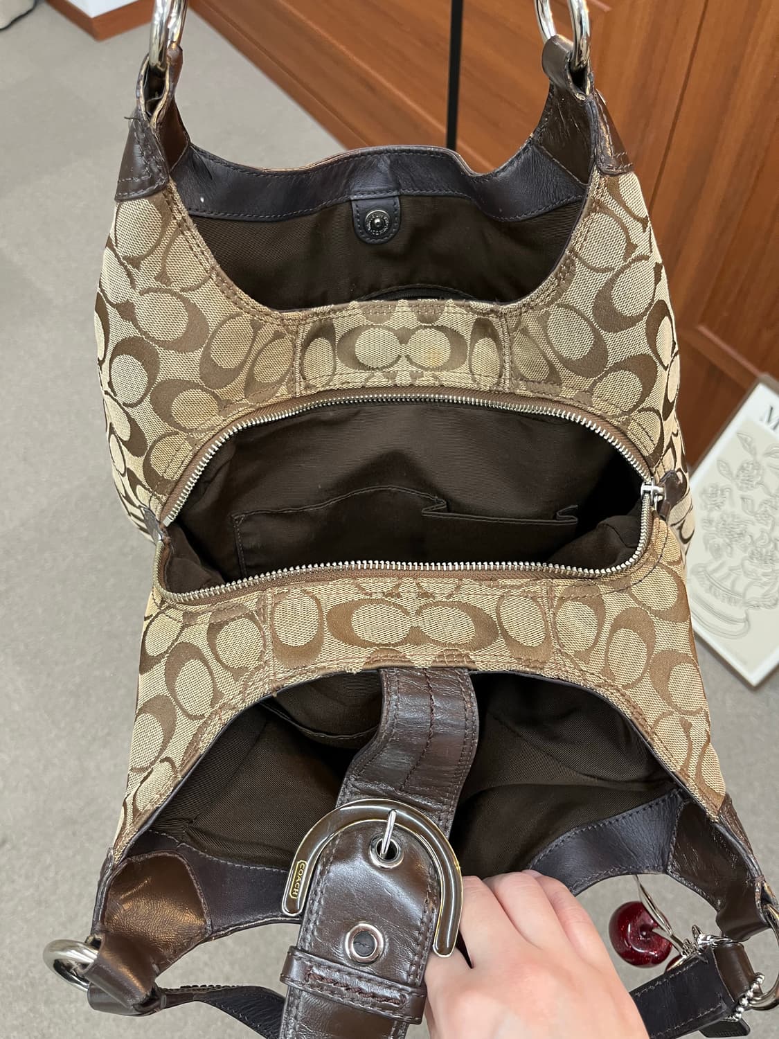 Coach Brown Big Shoulder Bag 상품이미지8