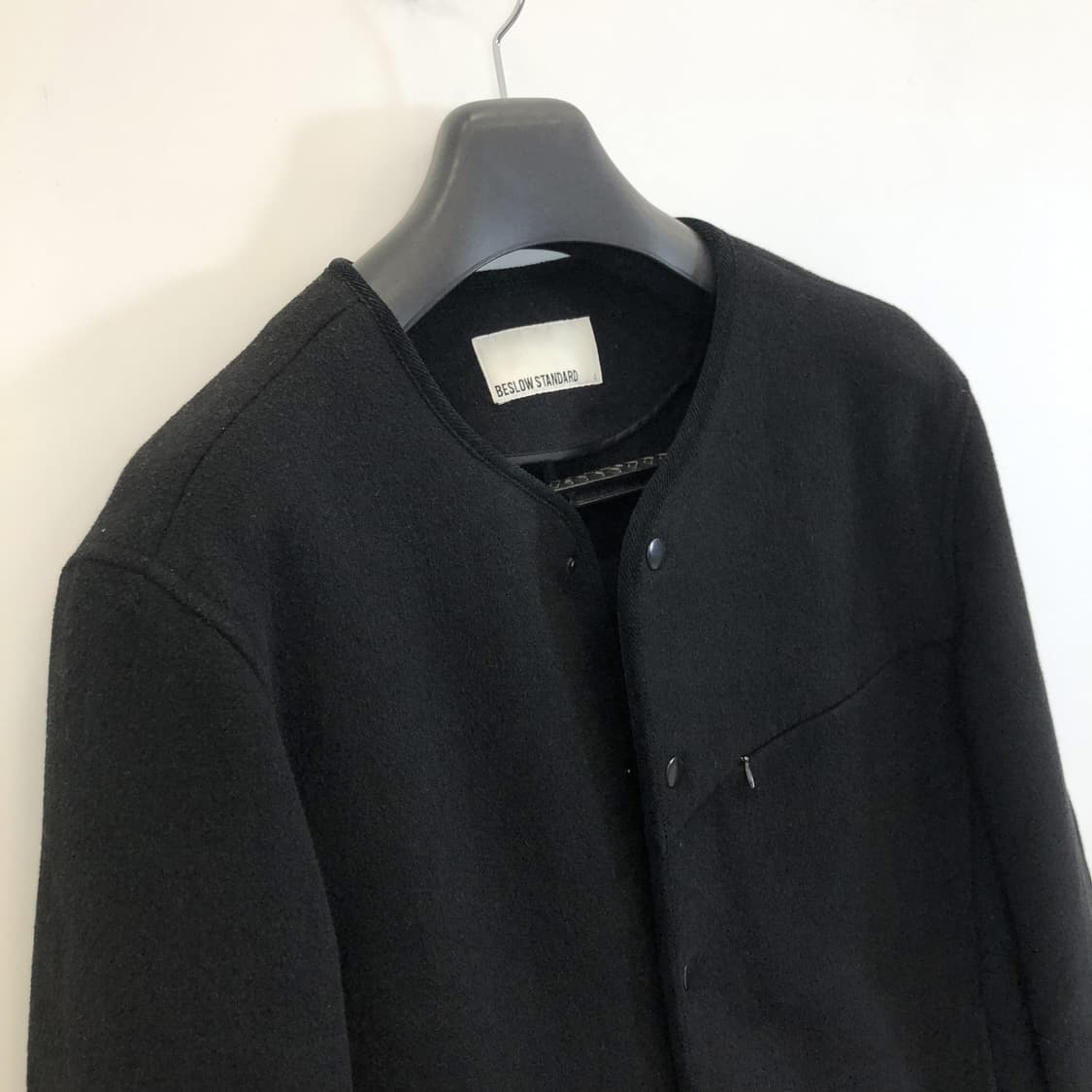 비슬로우스탠다드 카라리스 울 가디건자켓 L  상품이미지4