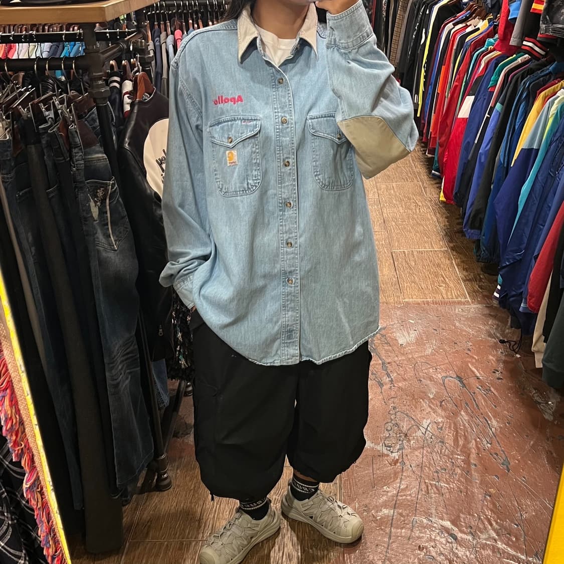 [HI]칼하트 데님 긴팔셔츠 연청 상품이미지4