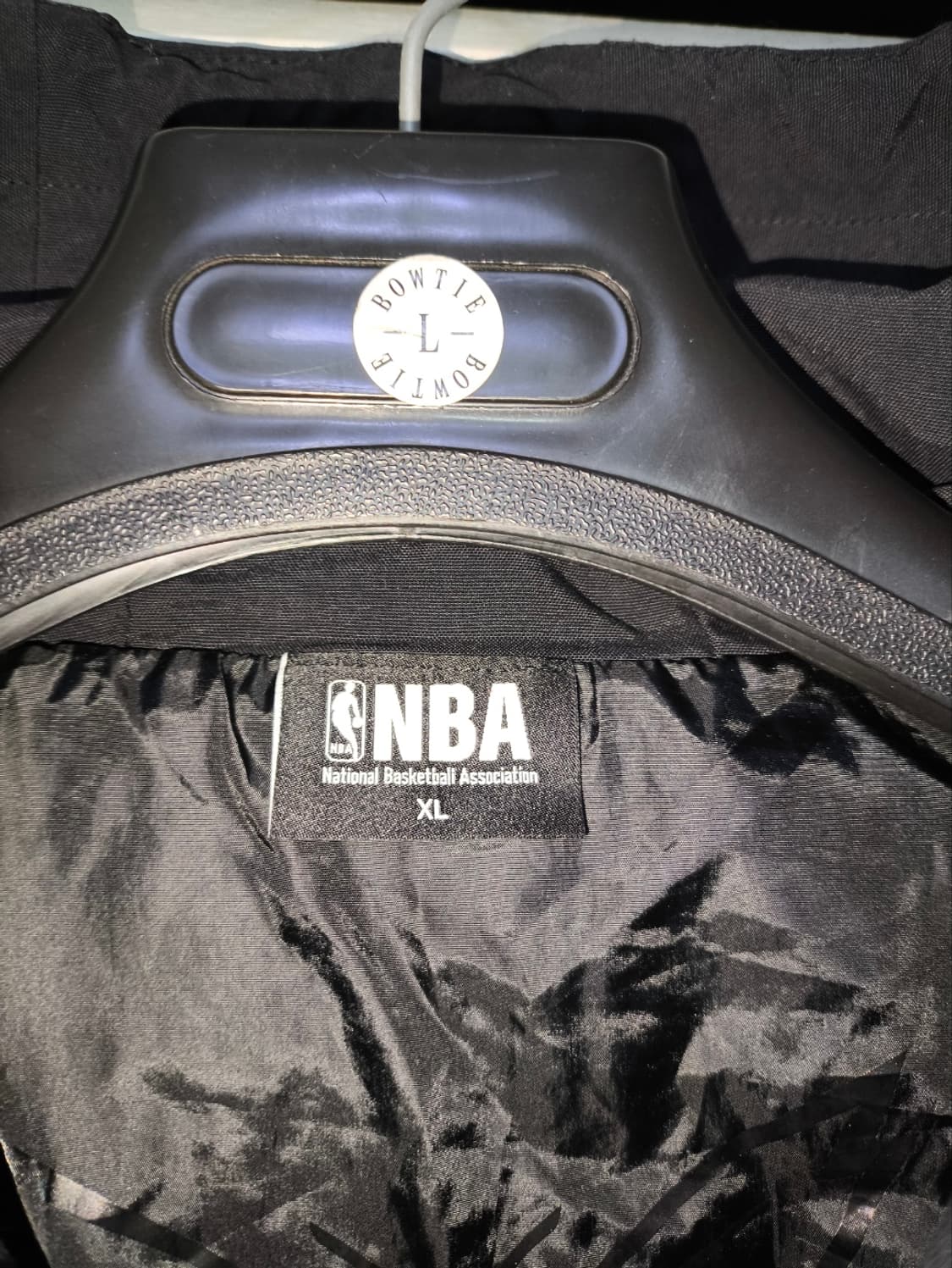 XL NBA 샬럿호네츠 리플렉티브 아노락 후드 상품이미지2