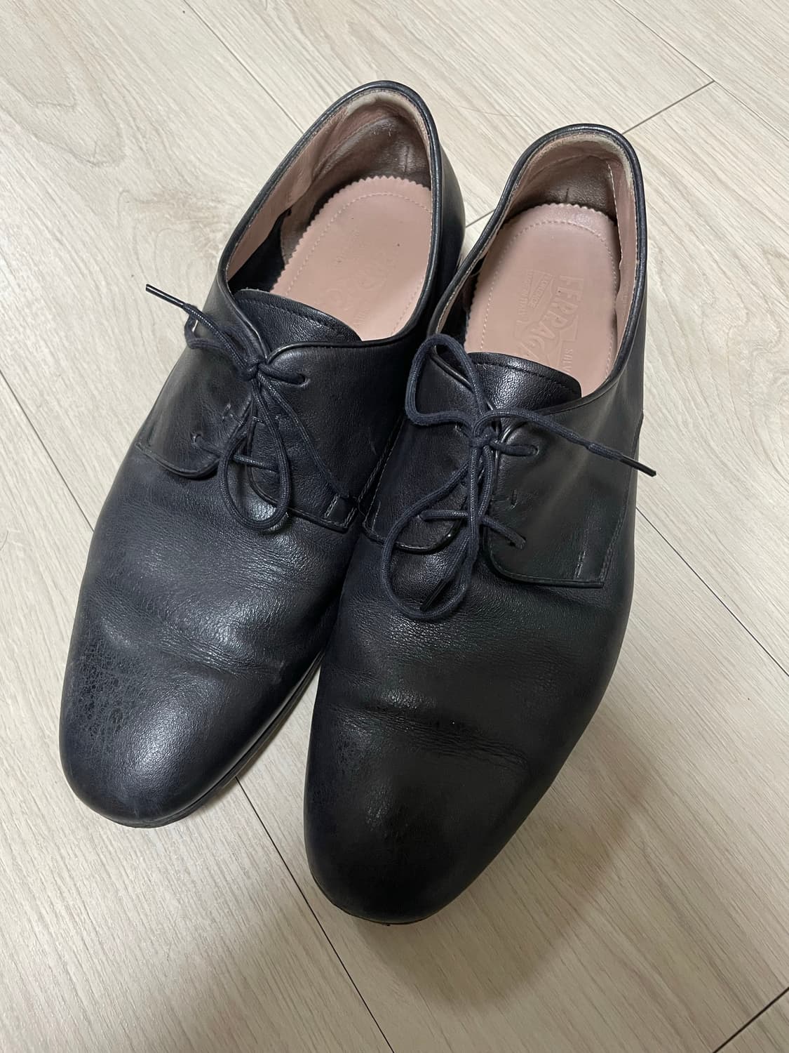 살바토레 페레가모 플랫슈즈 7 1/2 eee 상품이미지1