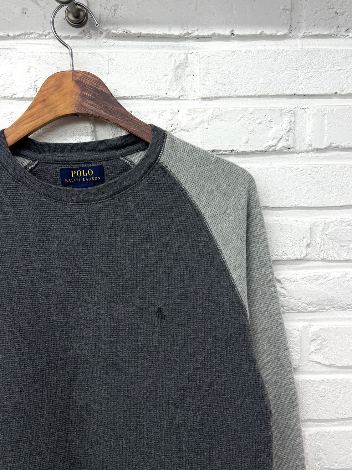 폴로 차콜그레이 니트 상품이미지4