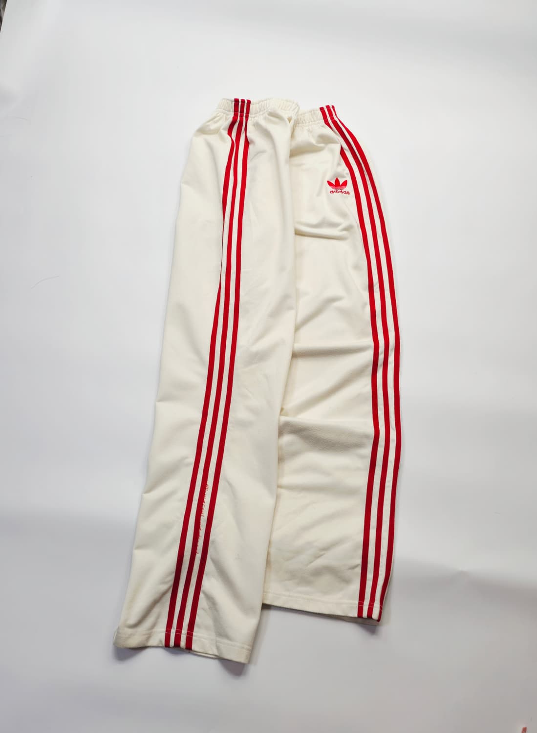 아디다스 아이보리x레드 트랙팬츠 트레이닝 저지 와이드 바지 상품이미지1