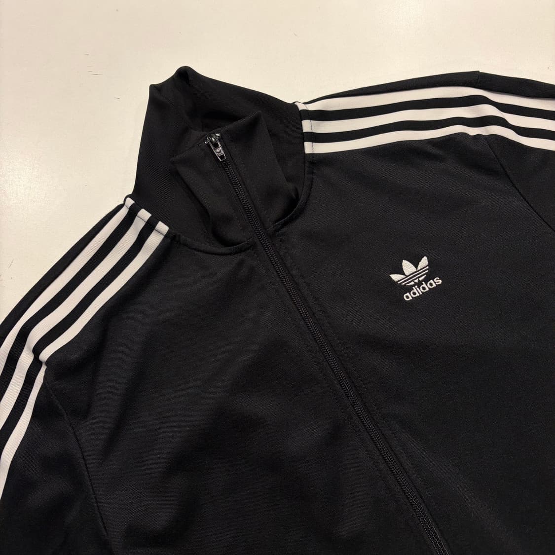 [L] 18s 아디다스 베켄바우어 삼선 블랙 트랙탑 져지 C39 상품이미지3