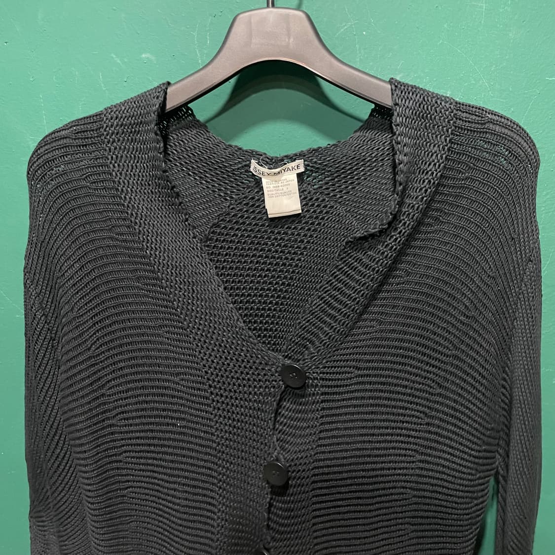 이세이미야케 니트 가디건 블랙 상품이미지2