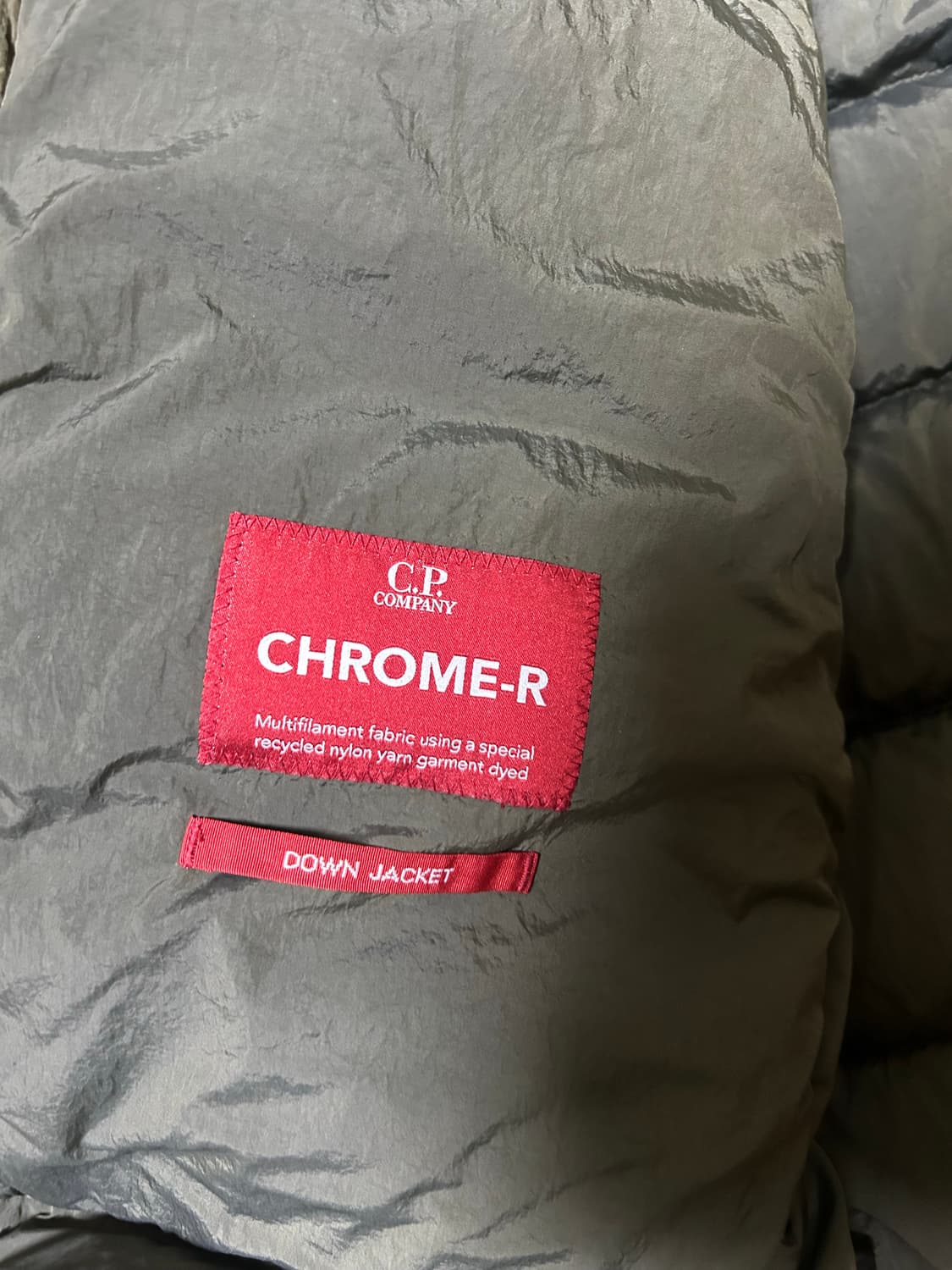 24FW cp컴퍼니 에코 크롬-r 고글패딩 상품이미지3