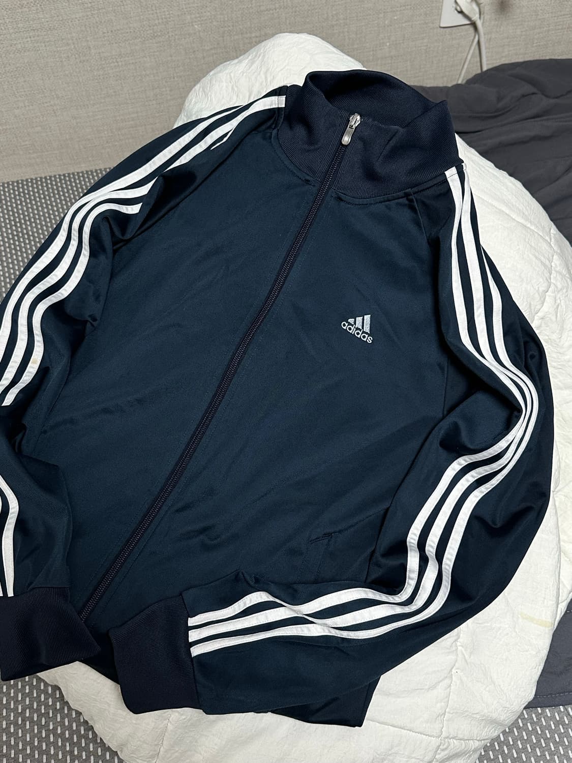 아디다스 네이비 져지 트랙탑 라지 에센셜  상품이미지1