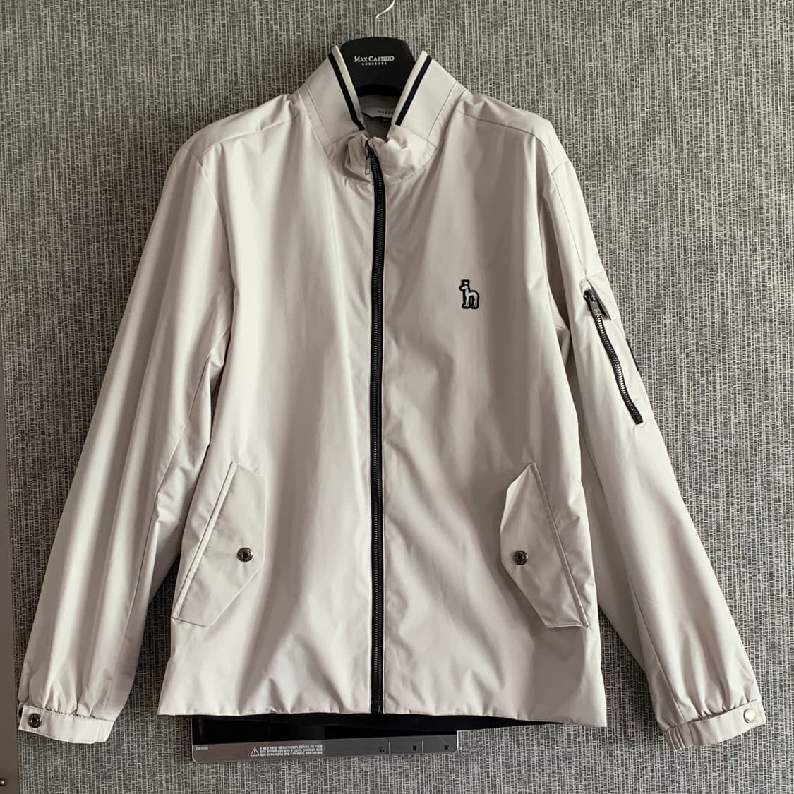 [새상품] 헤지스 HAZZYS 캐주얼 아이보리 바람막이 점퍼 방풍 집업 상품이미지1