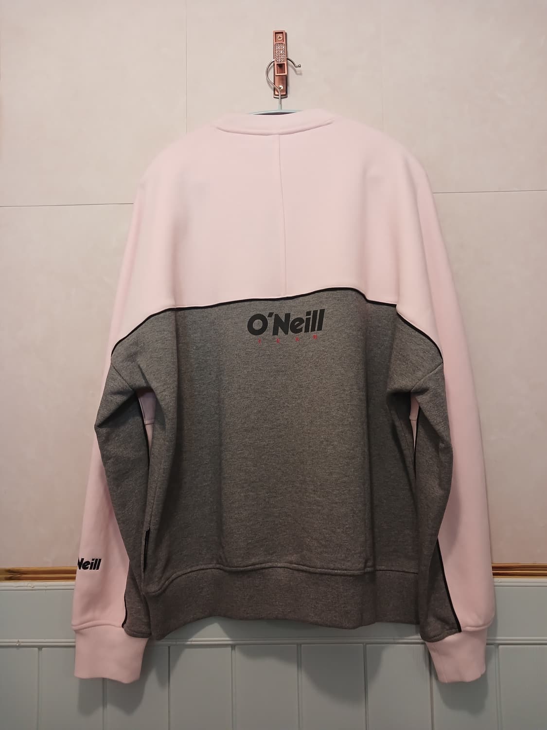 오닐 정품 여성 맨투맨 S 사이즈 (크게 나와서 M 까지도 가능요) 상품이미지10