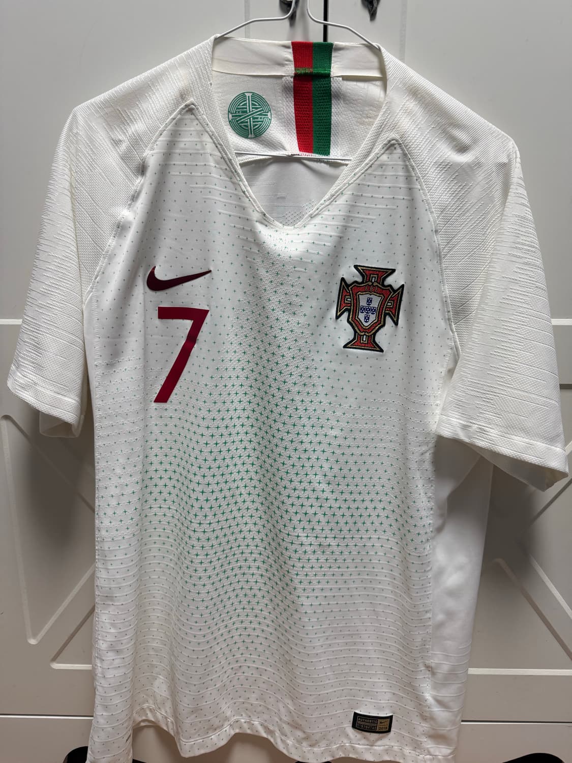 18-20 포르투갈 어센틱 호날두 유니폼 상품이미지1