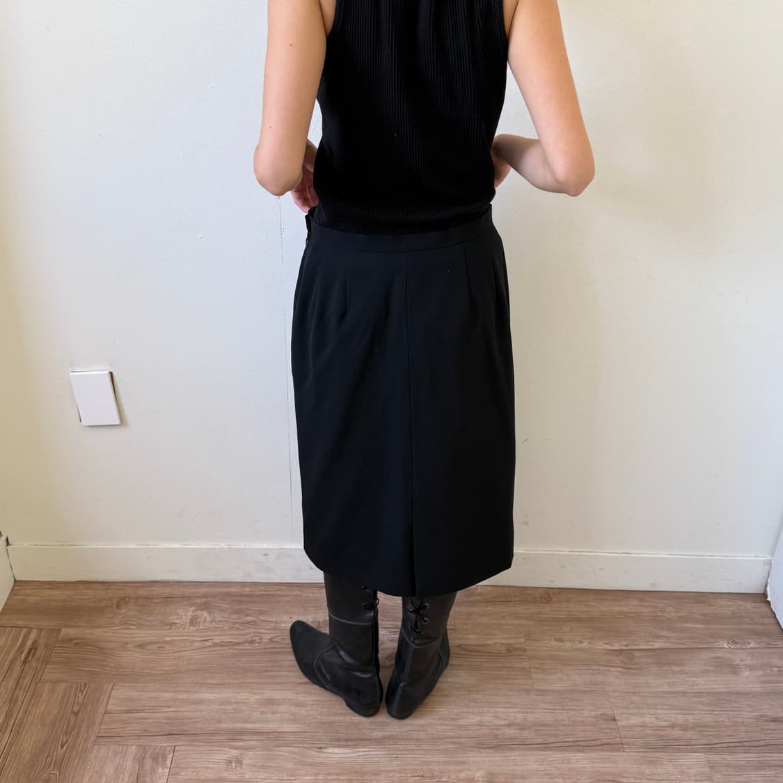 버버리 블랙 스커트 상품이미지3