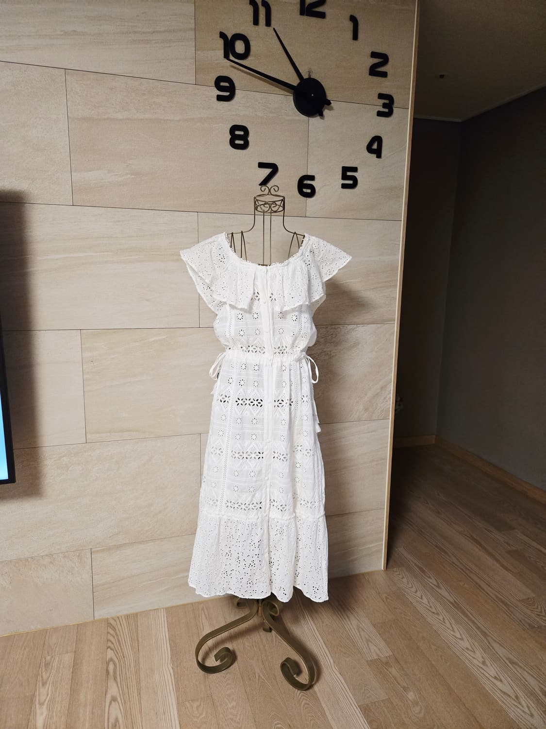 [66] 지컷 펀칭 레이스 롱 원피스 상품이미지2