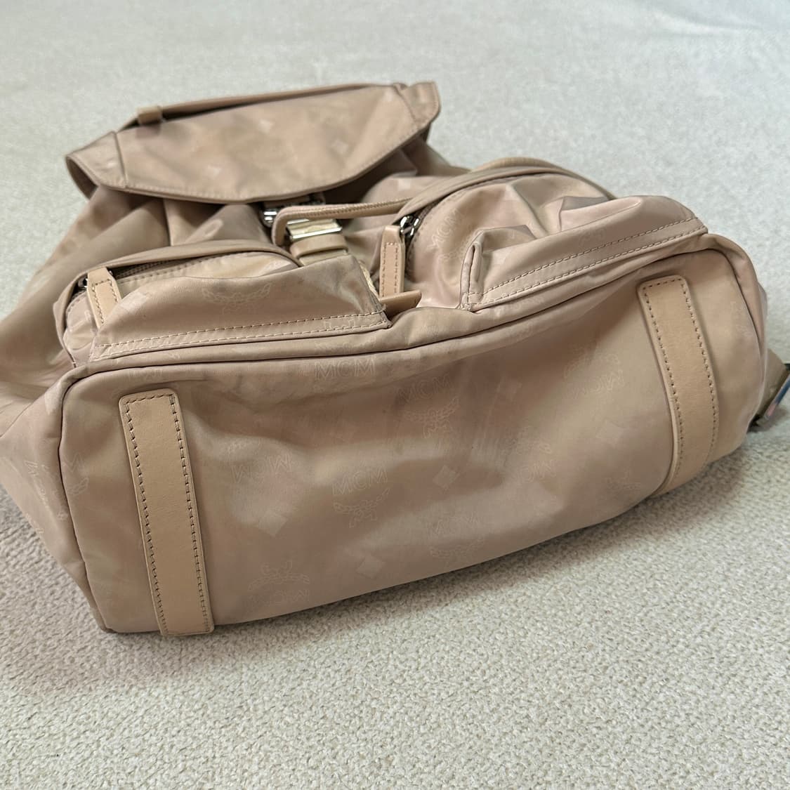 MCM 디어터 모노그램 나일론 포켓 백팩 상품이미지4