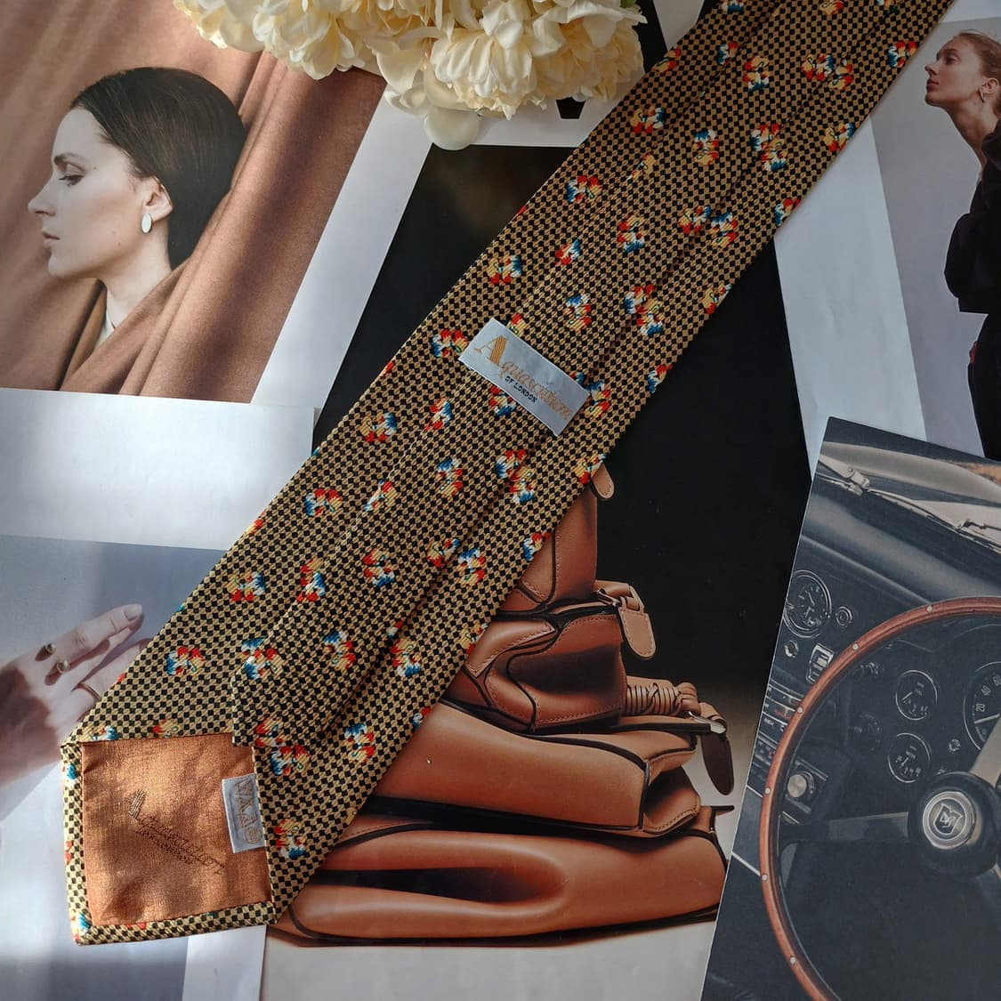 아쿠아스큐텀 실크 브라운 패턴 넥타이 9.4cm A+등급 A19338
 상품이미지7