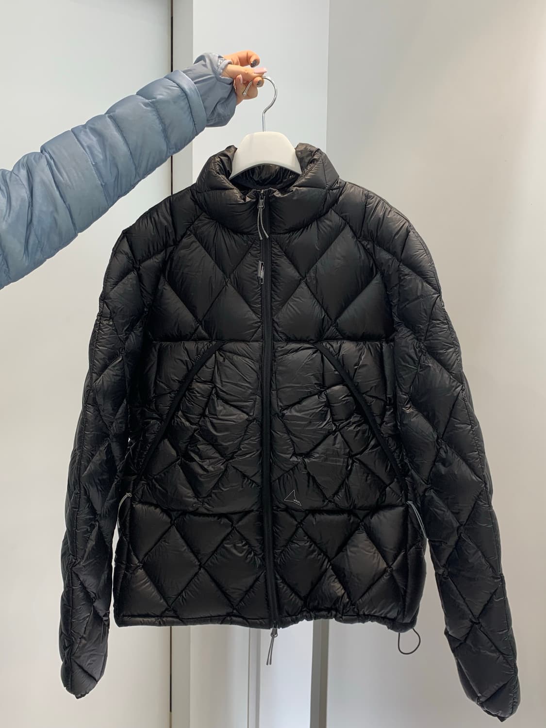 로아 라이트 다운 자켓 상품이미지1