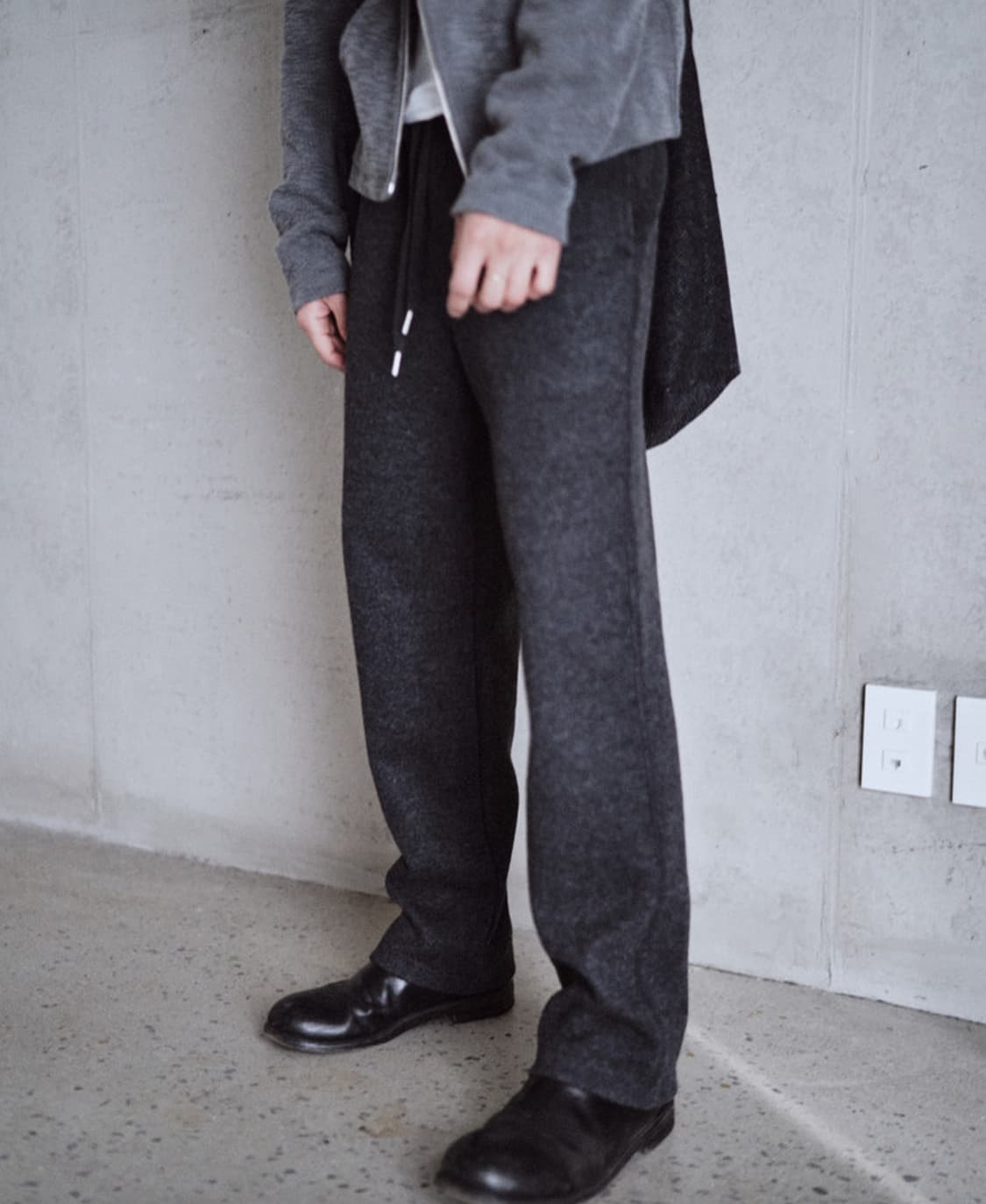 모노프리베 스트링 팬츠 차콜 상품이미지2