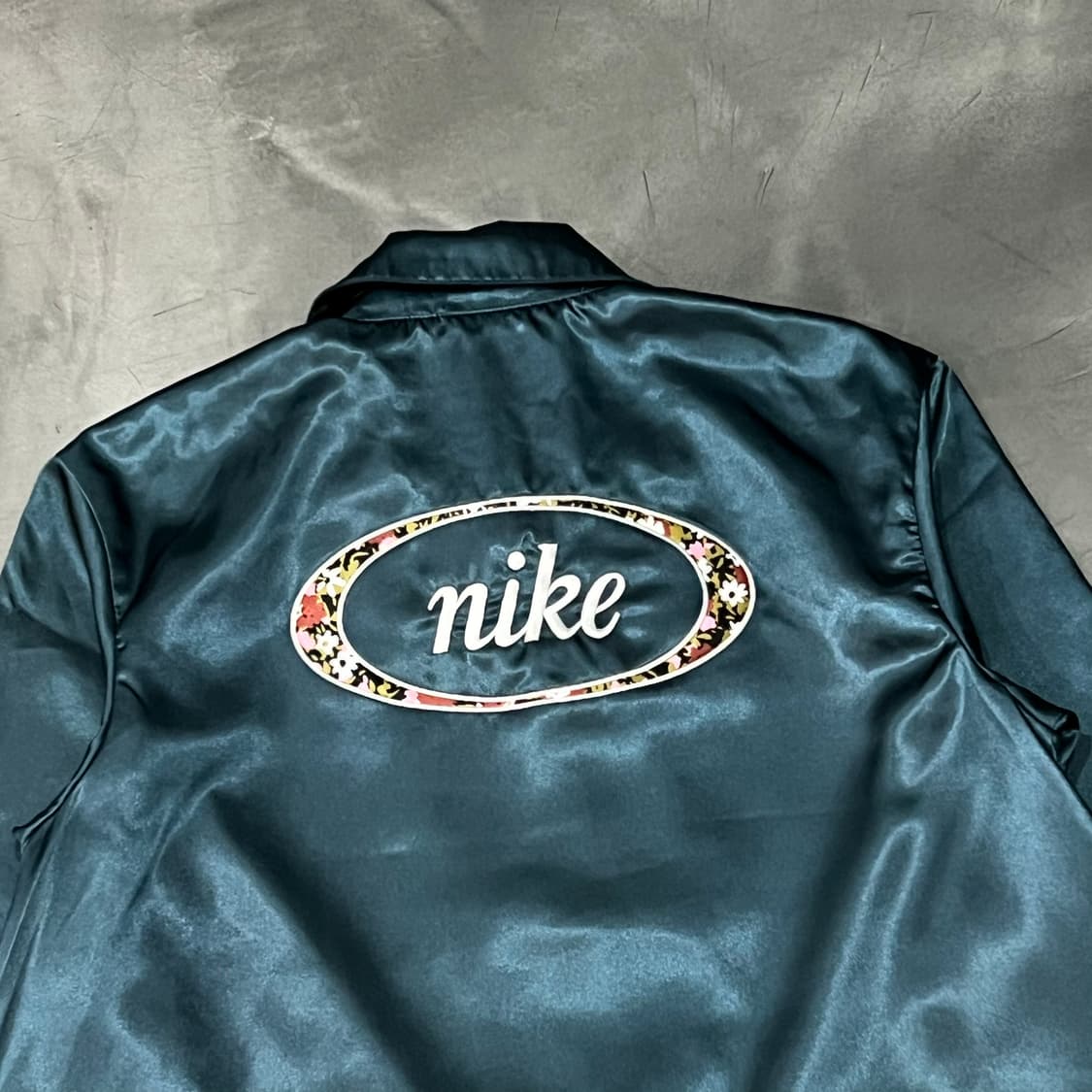  나이키 로고 새틴 자켓 y15731 상품이미지2