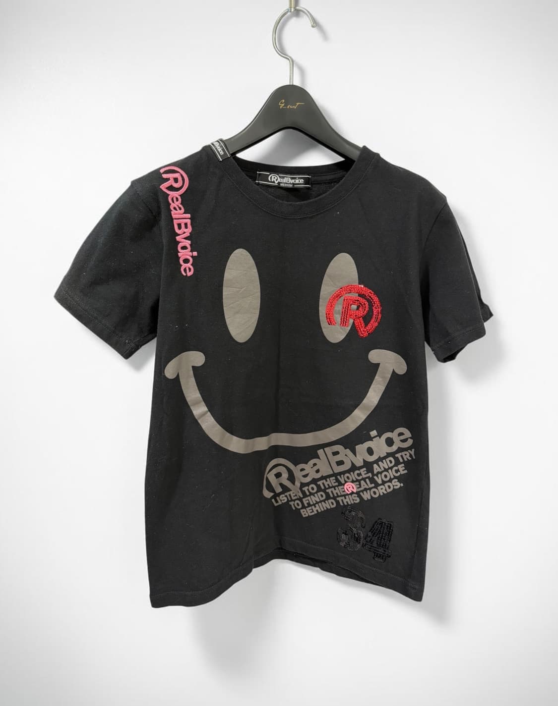 리얼비보이스  빈티지 스마일 다양한패치 여성 반팔티셔츠  상품이미지1