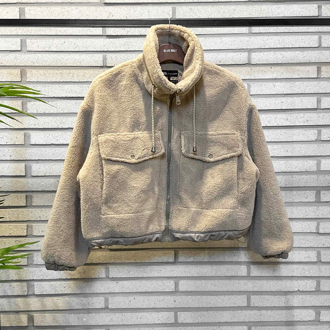 ZARA 자라 셰르파 플리스 숏 자켓 빅포켓 스트링 디테일 베이지 상품이미지2