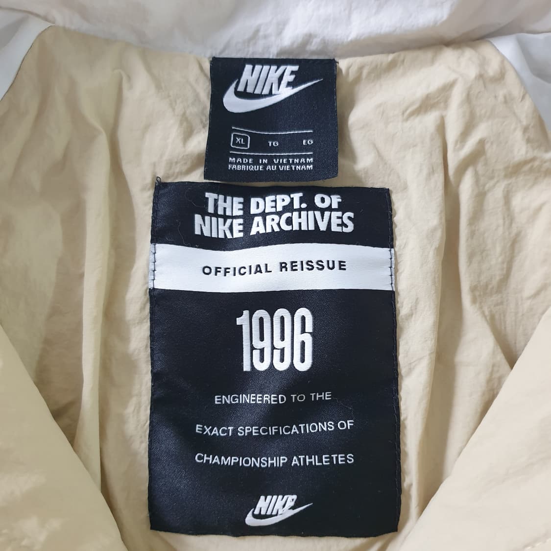 [무료배송] NIKE 1996 아카이브 긴팔 윈드브레이커 자켓 상품이미지2