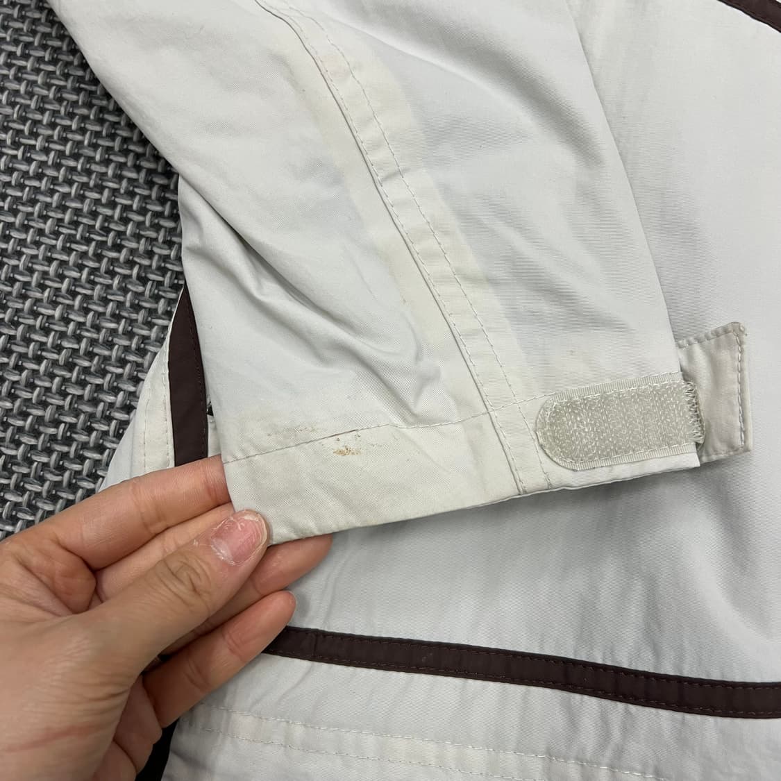 나이키ACG 00s 그레이브라운 바람막이 상품이미지3