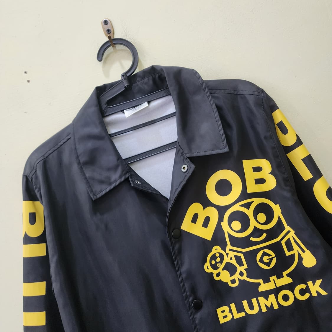 USJ 미니언즈 밥 코치자켓 상품이미지2