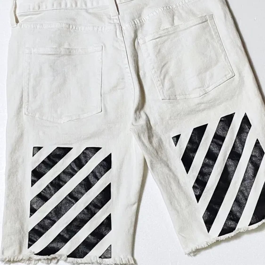 [정품] Off-White 오프화이트 이글자수 화이트데님 반바지(30) 상품이미지7
