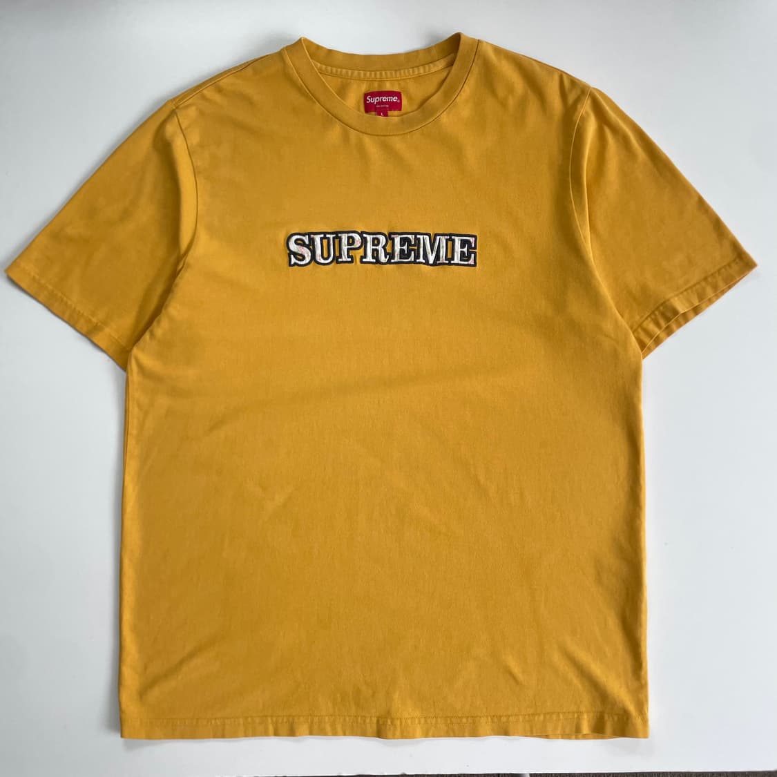 Supreme  슈프림 플로럴 로고 반팔 티셔츠 상품이미지1