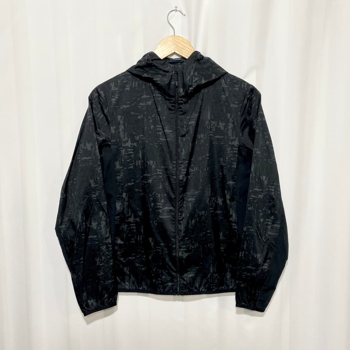 MEGURU YAMAGUCHI 유니클로 후드집업 상품이미지1