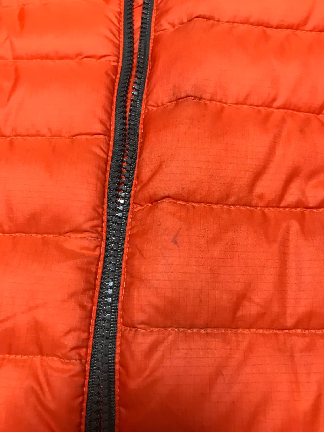 파타고니아 다운패딩  상품이미지2