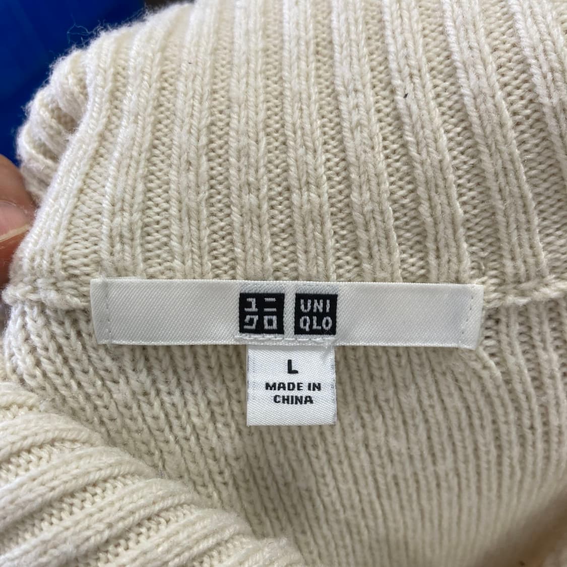유니클로 여성 반집업 폴라니트 L  상품이미지4