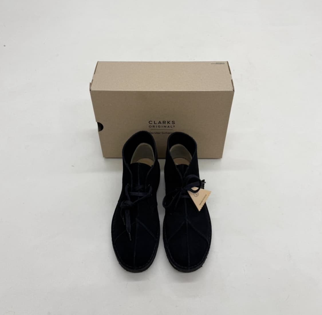 핸더스킴 x 클락스 데저트 트랙 부츠 상품이미지1