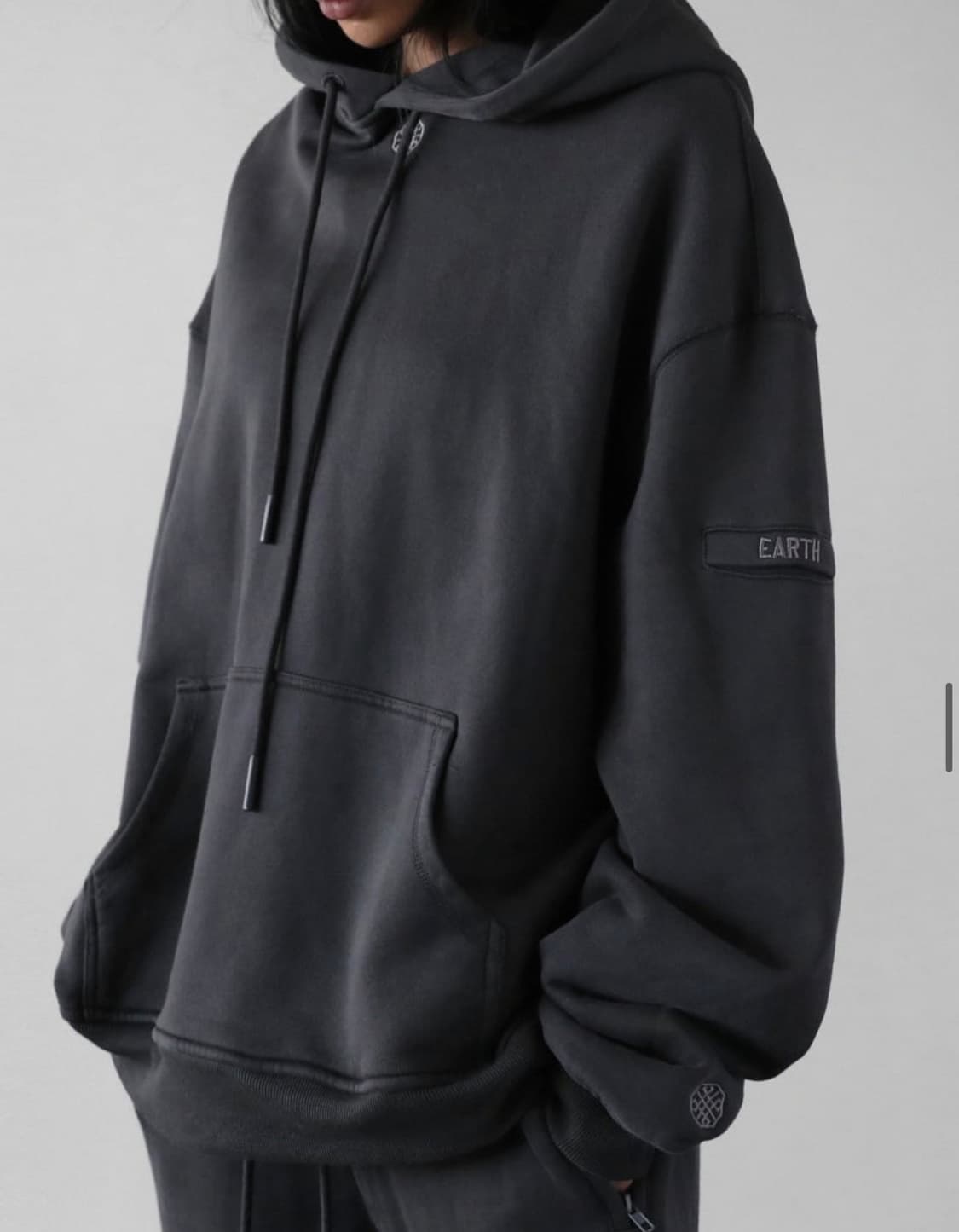 배드블러드 피그먼트 후드 상품이미지2