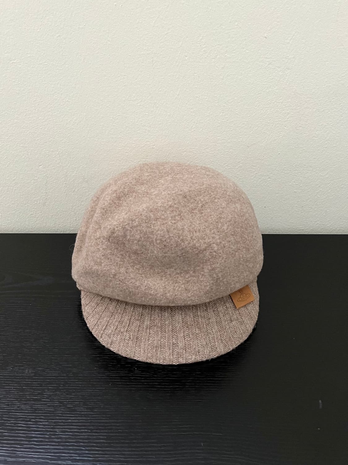 비비안 웨스트우드 모카 벙거지 상품이미지4