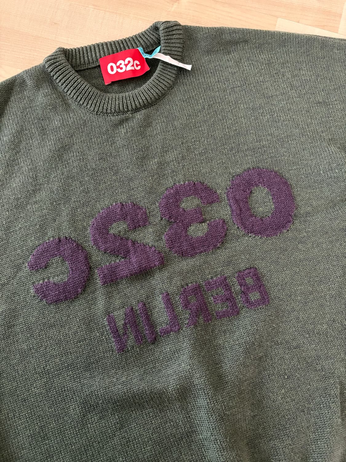 032c 카키색 셀피 니트  상품이미지1