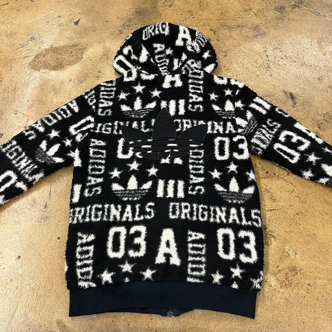 아디다스 백로고 패턴 후리스 후드집업 95 상품이미지4